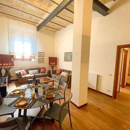 Velabro Luxury Loft *